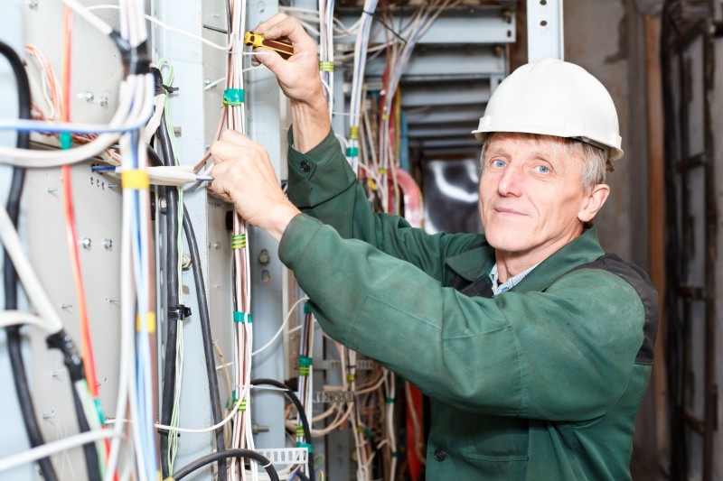 Reasons to Hire Professional Electric service in Wichita Kansas