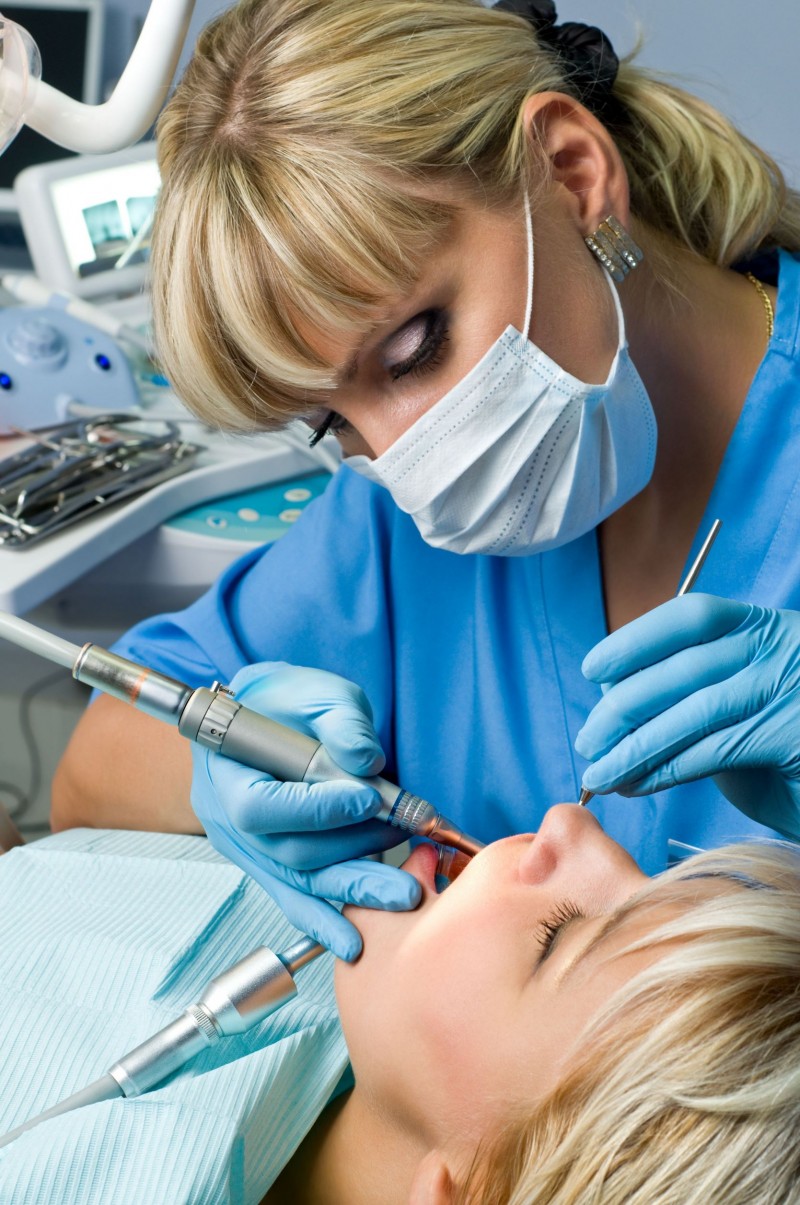 Dentists in St Peter MN can Use Dental Veneers to Correct Severely Stained Teeth