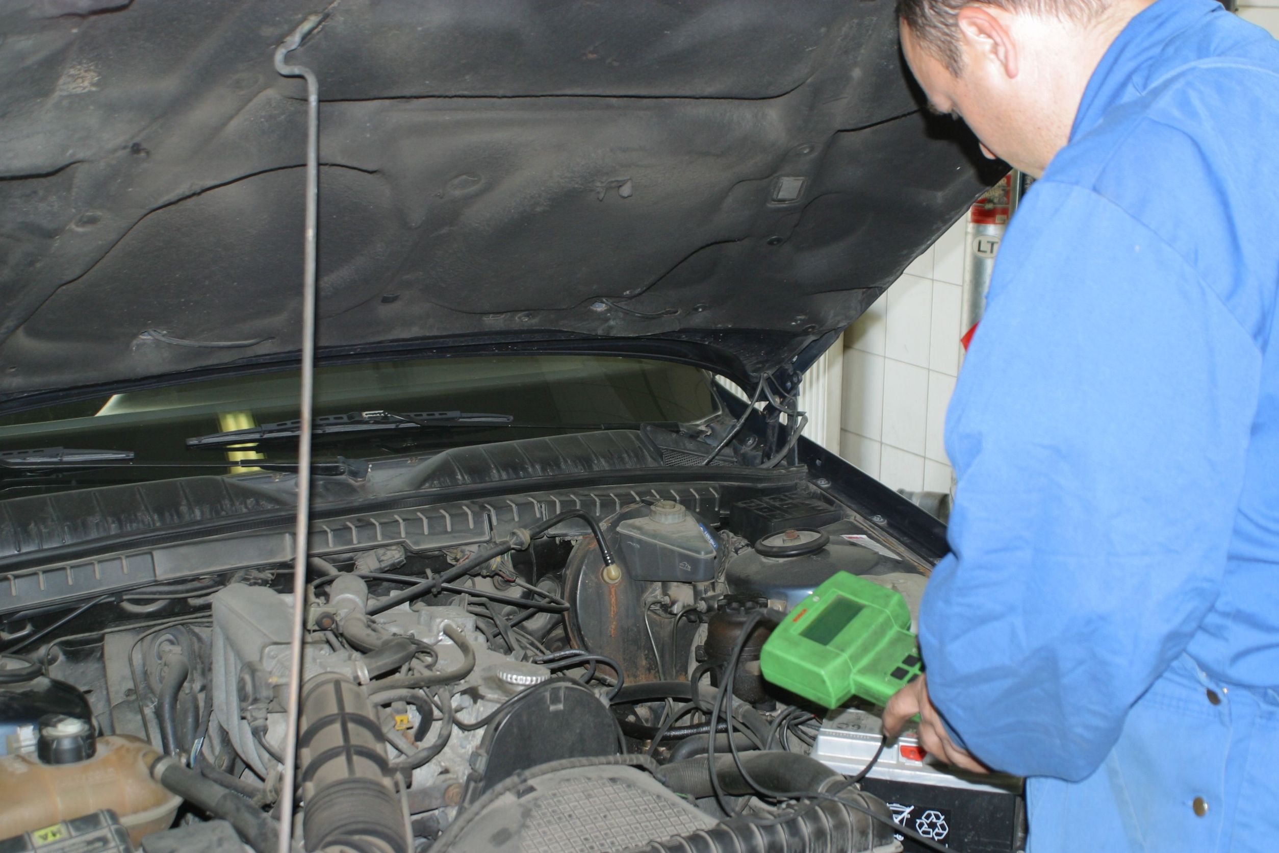 Taking Your Car To An Auto Repair Center in Berryville VA