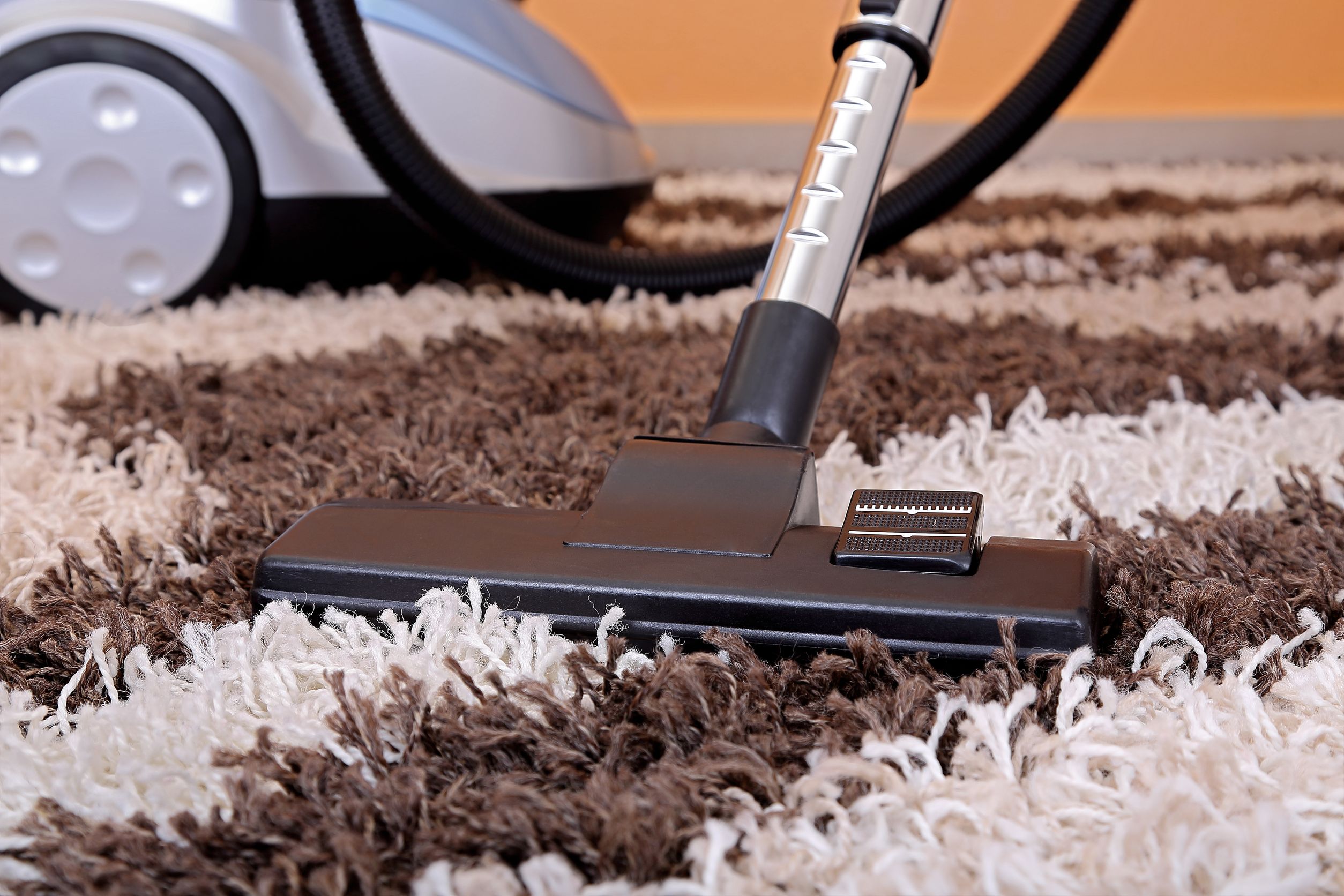 What to Expect After a Professional Area Rug Cleaning in Manhattan