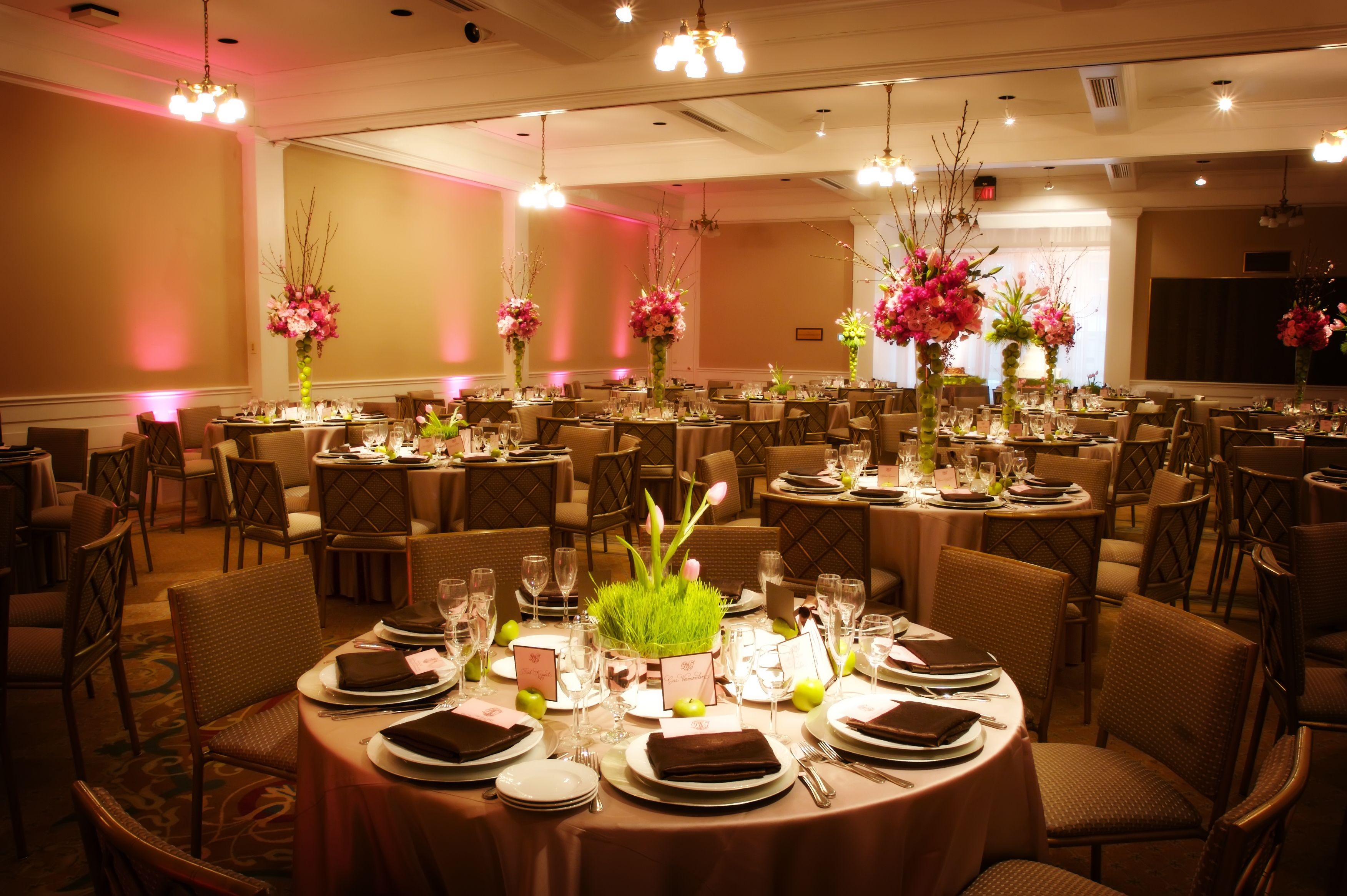 Having The Perfect Wedding At One Of The Wedding Halls In Fort Wayne IN