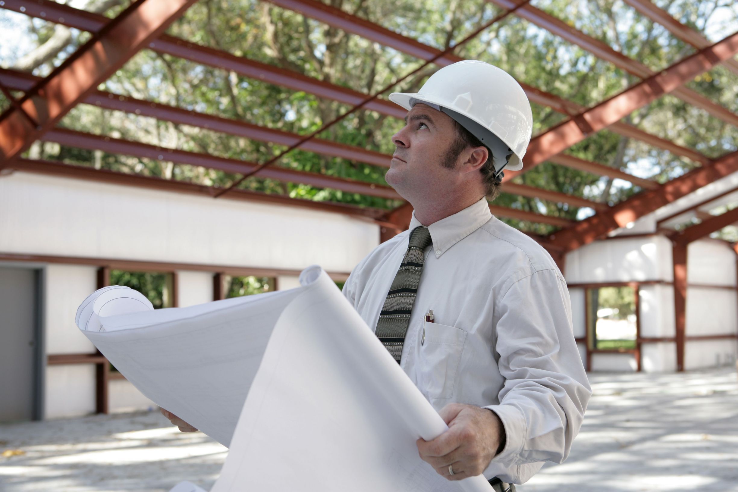 Tips for Hiring the Right Roofing Contractors in Louisville, KY