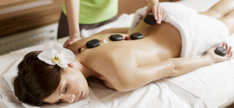 Things You Need to Know About Hot Stone Massage