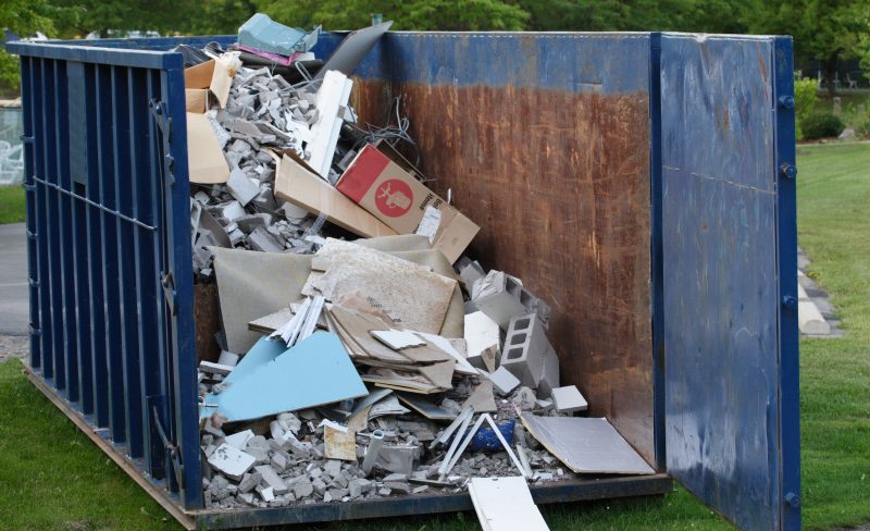 Why Area Homeowners Depend on a Waste Disposal Service in Lima, Ohio