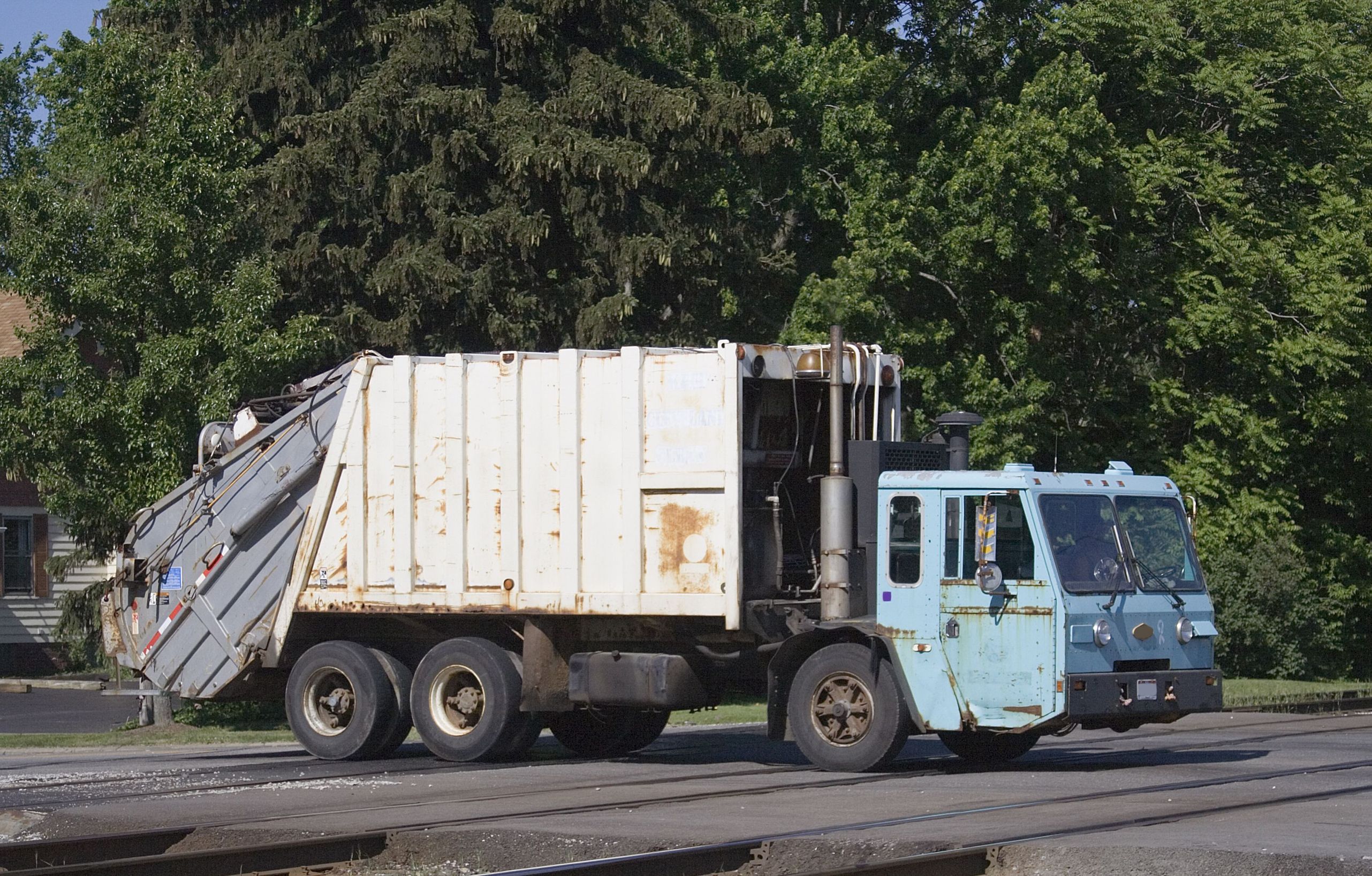 Understanding the Importance of Hiring the Professionals For Waste Disposal Services in Findlay Ohio