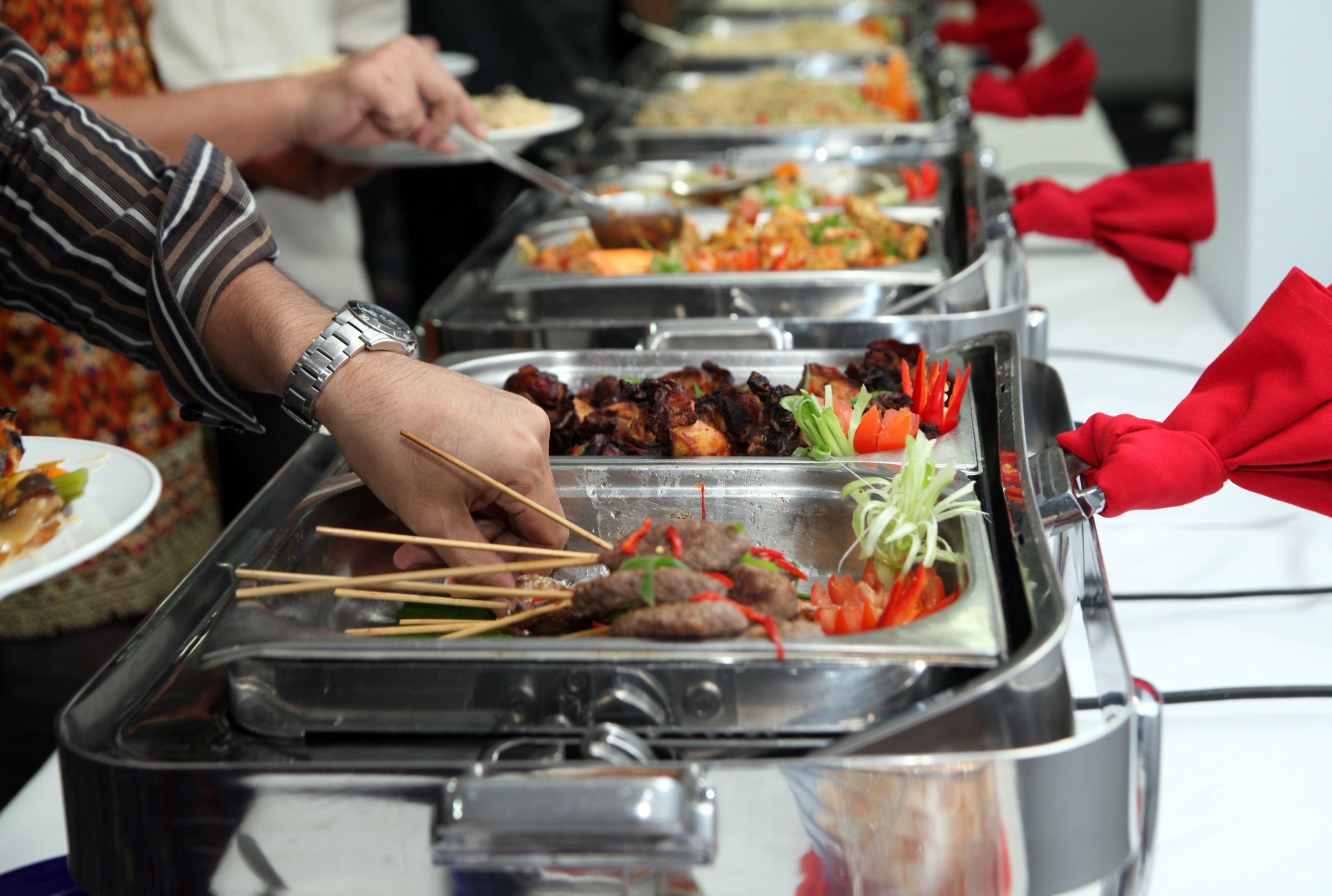 Top Reasons to Hire a Catering Service in Fort Wayne IN