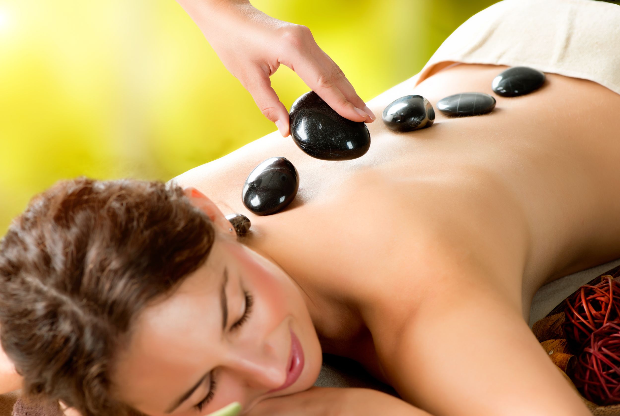 What to Know about Shiatsu Treatment from a Massage Parlor