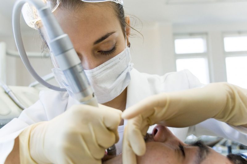 What To Expect When Visiting A Dentist For Tooth Fillings In Toronto